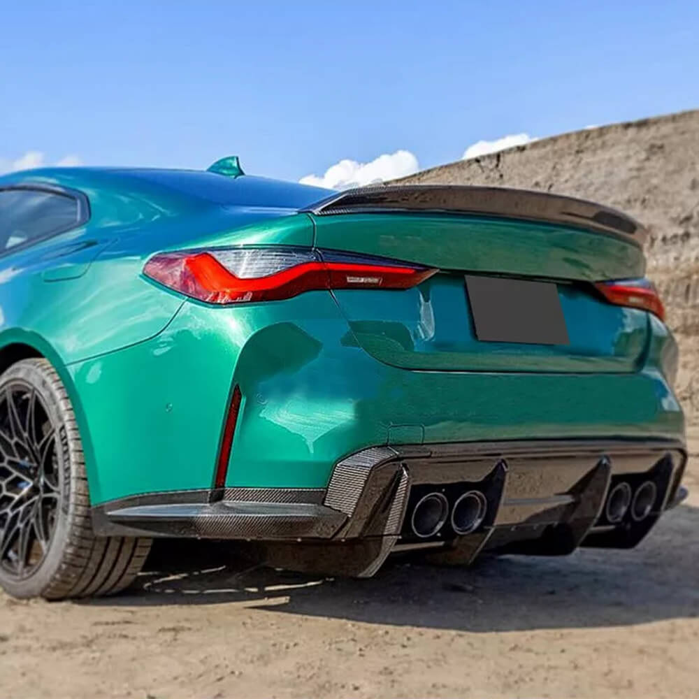 2021+ BMW M4 G82 G83 dry carbon fiber rear bumper side vents installed