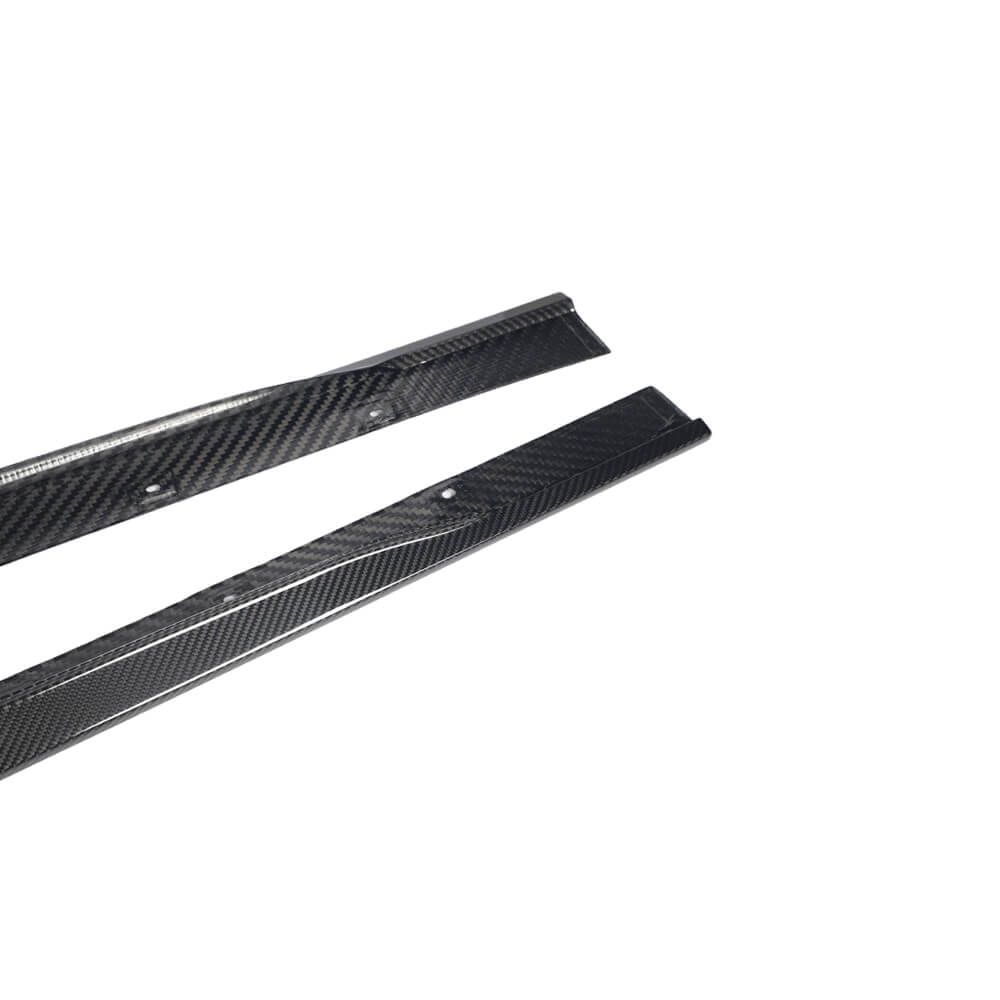 AudiRS38Y8.5Y2022-2026SideSkirtsDryCarbonFiber_ahacarbon