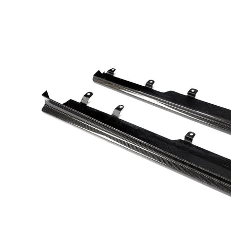 BMWG05X5LCIM-Sport2023-2024SideSkirtsCarbonFiber-www.ahacarbon.com