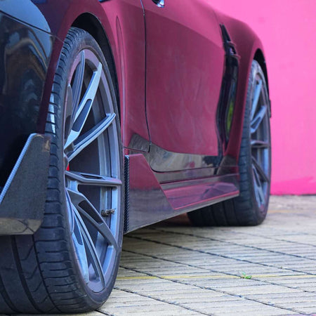BMW M4 G82 G83 2021+ Side Skirts Wet/Dry Carbon Fiber - www.ahacarbon.com