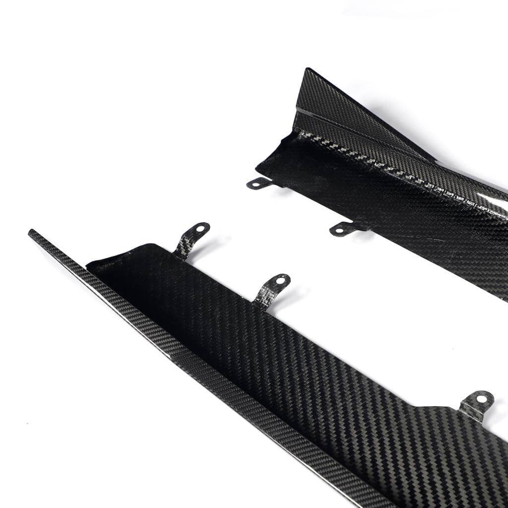 DryCarbonFiberSideSkirtsforBMWX6MF962023-2024_ahacarbon