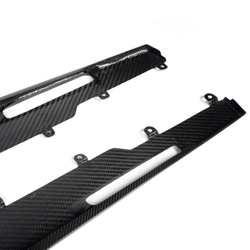DryCarbonFiberSideSkirtsforBMWX6MF962023-2024_ahacarbon