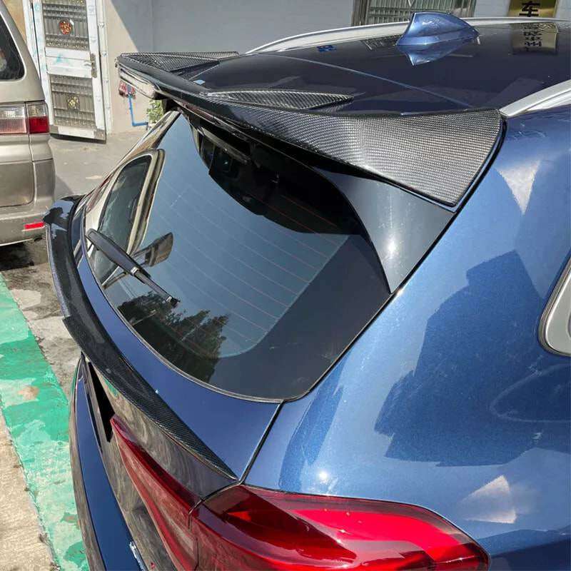 2020 BMW X3 G01 M Sport rear roof spoiler installed close up