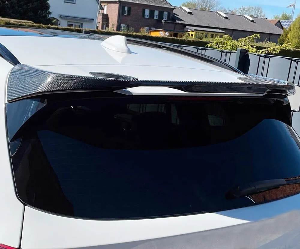 2020 BMW X3 G01 M Sport rear roof spoiler installed close up