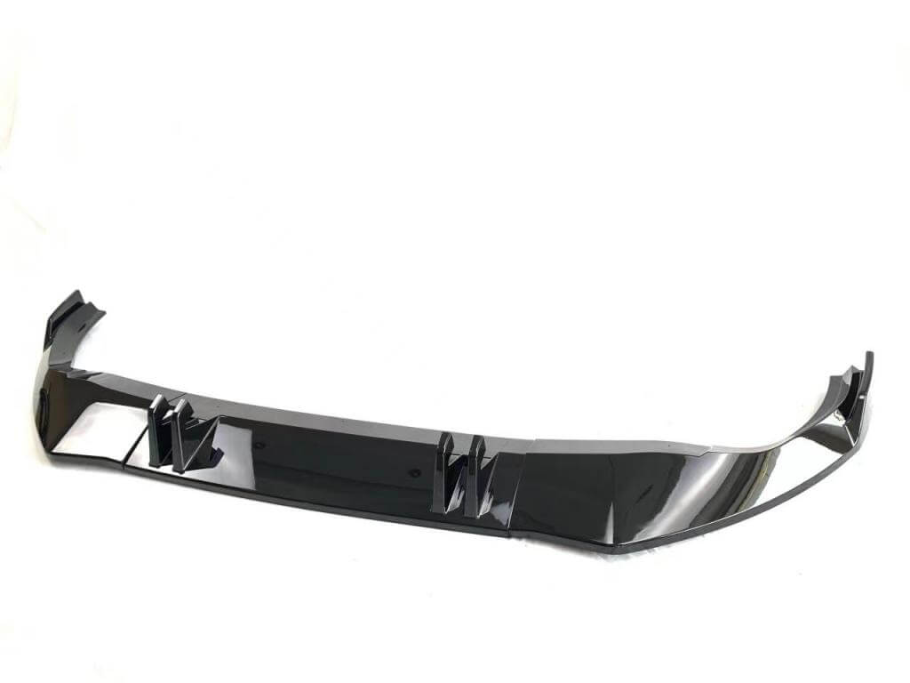 Audi Q8 front bumper lip and center splitter angled product view