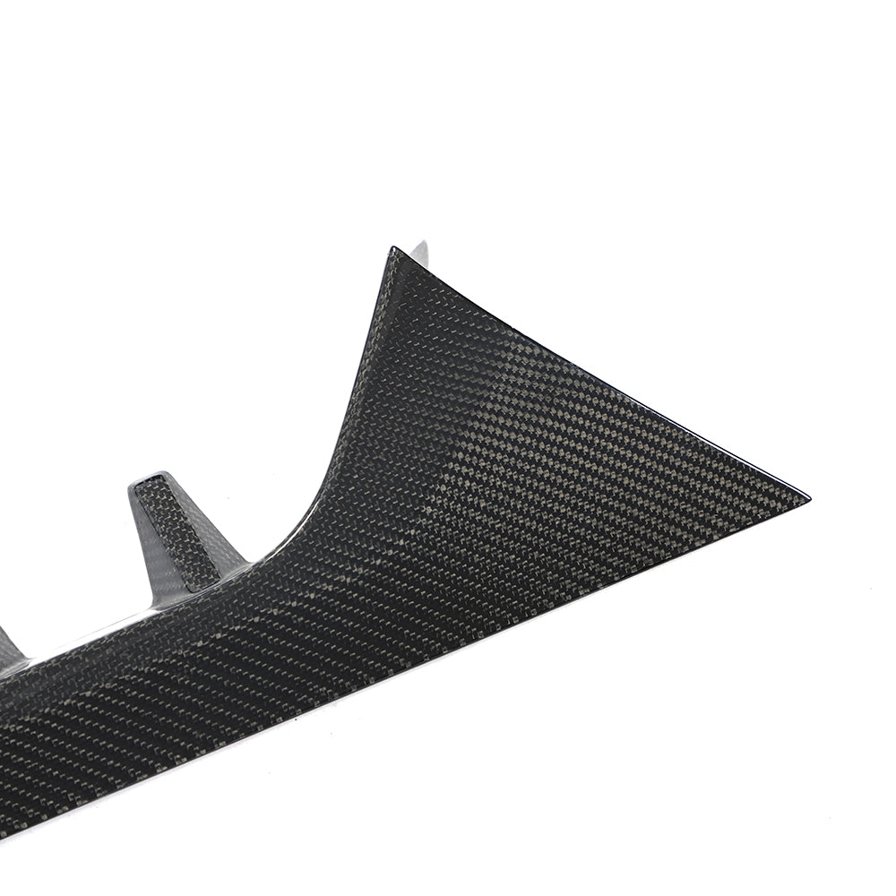 Audi RS6 C8 rear window side fin triangular end section detail
