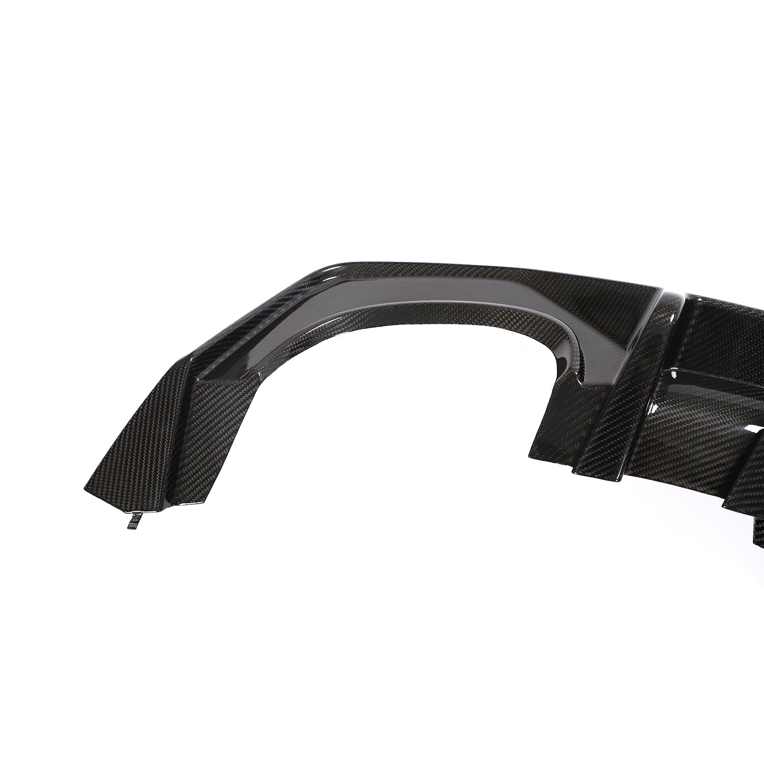 Audi RS7 C8 rear diffuser side profile and edge shape
