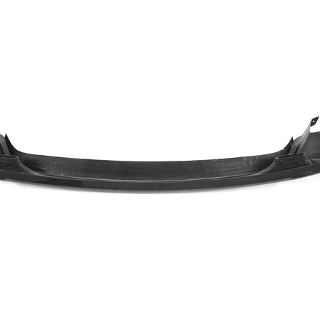 BMW 7 Series M760 front lip center curve detail