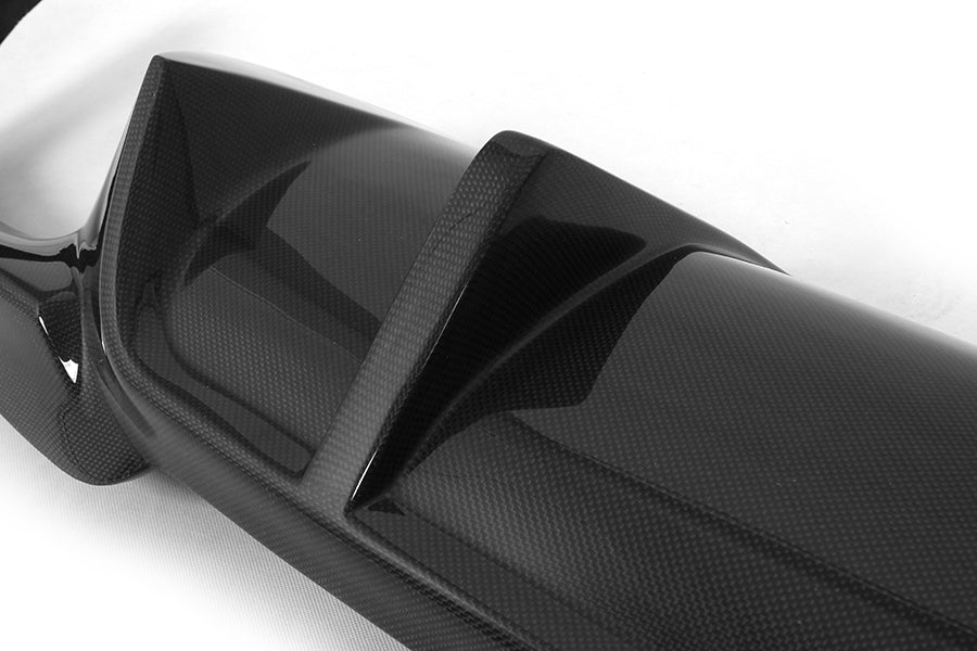 BMW F10 DTM rear diffuser center fin detail
