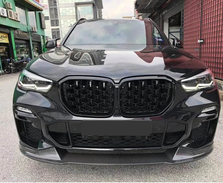 BMW X5 G05 carbon fiber front lip installed front view