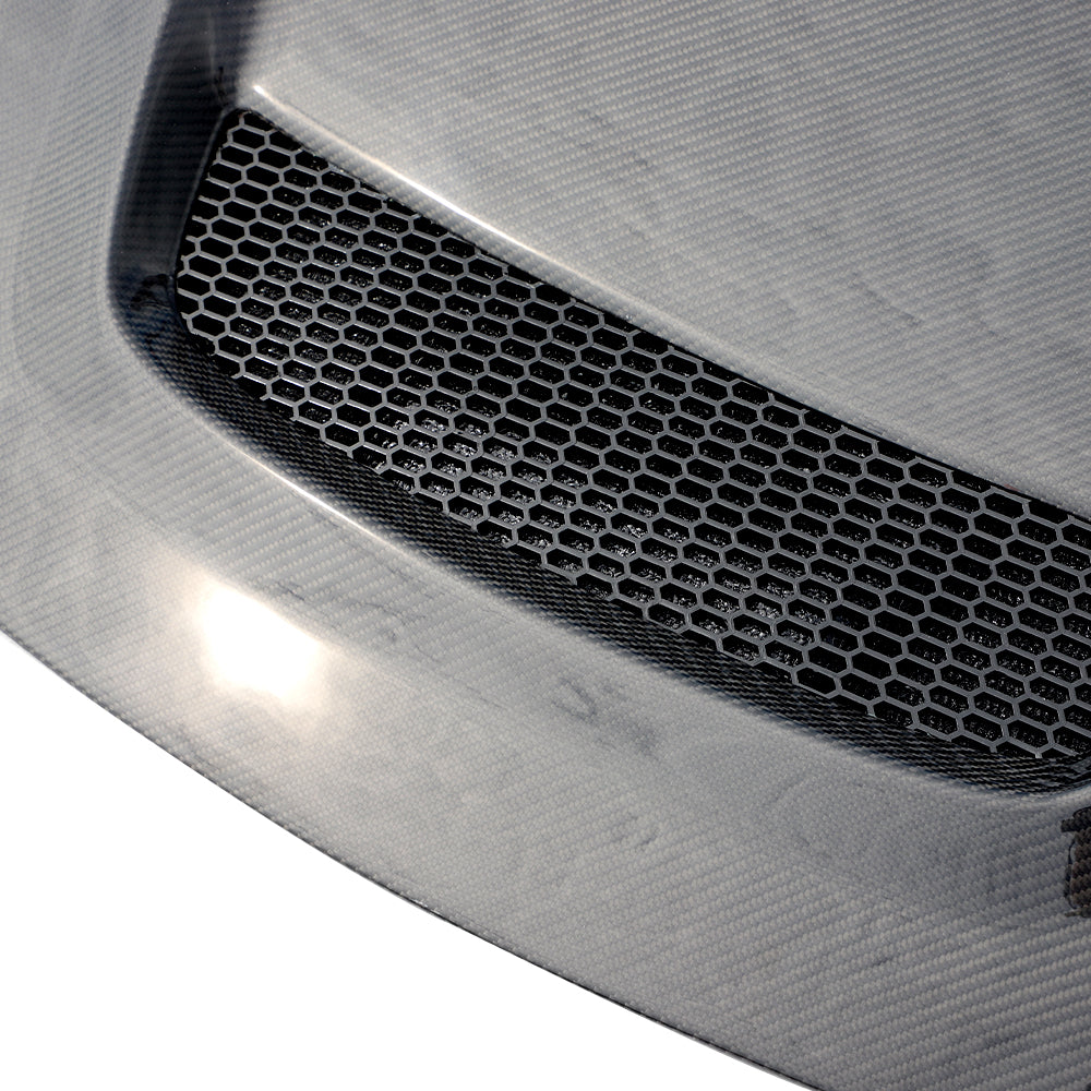 Alfa Romeo Giulia carbon fiber hood vent mesh detail
