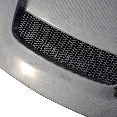 Alfa Romeo Giulia carbon fiber hood vent mesh detail