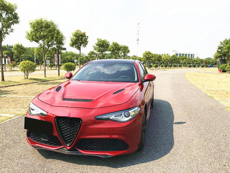 2017-2020 Alfa Romeo Giulia carbon fiber hood installed side angle