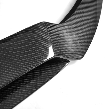 Mercedes C63 carbon fiber front lip weave detail