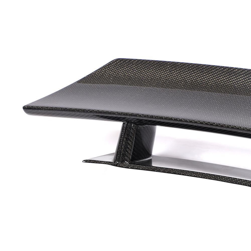Porsche 987 Cayman rear trunk spoiler side structure detail