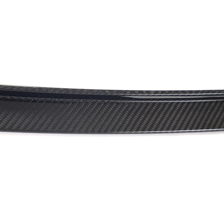 Porsche Panamera 971 trunk spoiler edge finish detail
